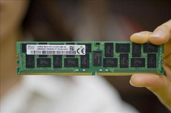 У SK Hynix готов первый в мире модуль памяти DDR4 объемом 128 ГБ