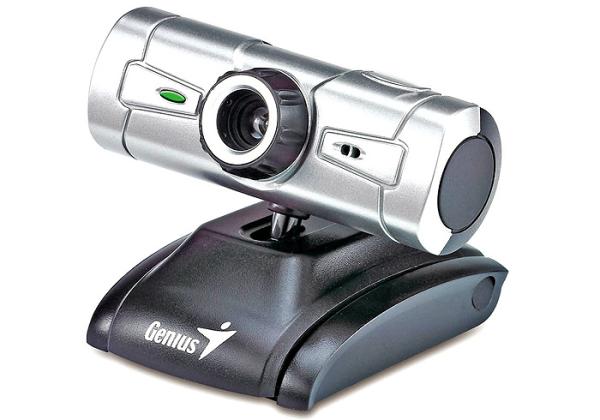 Видеокамера USB Genius Eye 312, 640*480, до 30fps, крепление на монитор, встр. микрофон, серебристый-черный