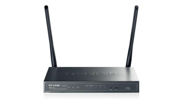Сетевой экран (Firewall) TP-LINK TL-ER604W, 3*RJ45 LAN 1Гбит/с, 2*RJ45 WAN 1Гбит/с, 802.11n 300Мбит/с, 2.4ГГц, VPN-сервер