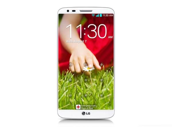Смартфон LG G2 (D802), 4*2.26ГГц, 16GB, 5.2" 1920*1080, GSM/3G/4G, GPS, BT, WiFi, NFC, G-sensor, радио, 2 камеры 13/2.1Мпикс, Android 4.2, 71*139*9мм 143г, 800/34.3ч, белый
