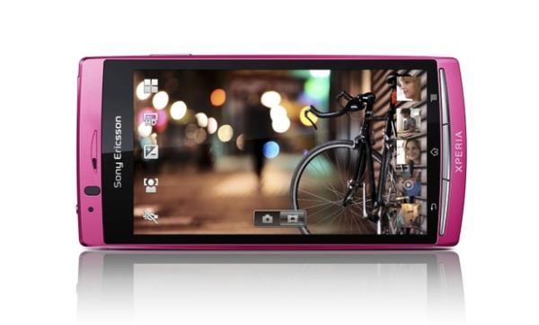 Смартфон SonyEricsson Xperia Arc S (LT18i) Sakura Pink, 1.4ГГц, 320MB, 4.2" 854*480, SD-micro, GSM/3G, BT, WiFi, радио, 8.1Мп., Android 2.3, 63*125*9мм 117г, 460/7.5ч, розовый