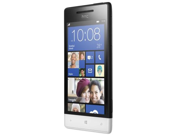 Смартфон HTC Windows Phone 8s, 2*1ГГц, 4GB, 4" 800*480, GSM/3G, GPS, BT, WiFi, G-sensor, 5Мпикс, Windows Phone OS 8, 63*121*10мм 113г, черный