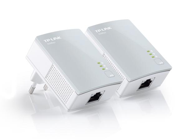 Адаптер Powerline TP-LINK TL-PA4010KIT, 1*RJ45 LAN 100Мбит/с, 1*Powerline HomePlug AV 500Мбит/с, 2 устройства