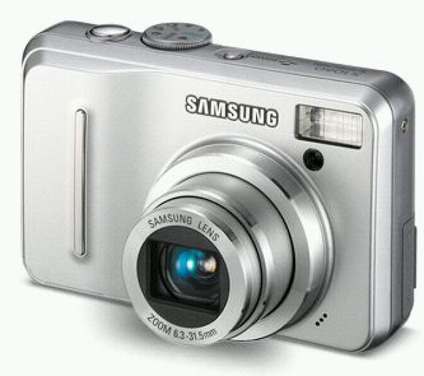 Фотоаппарат цифровой Samsung S1060 серебристый, 10Мпикс, Zoom 5x/5x, ЖКД 2.7", цифр. стаб., USB2.0, ТВ выход, 17M, MMC/SD/SDHC