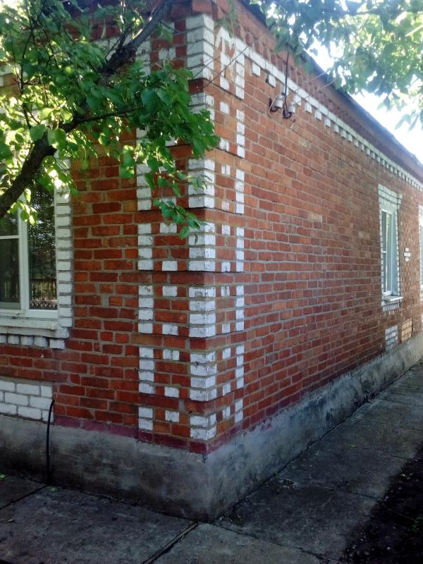 Продам кирпичный дом в станице Краснодарского края