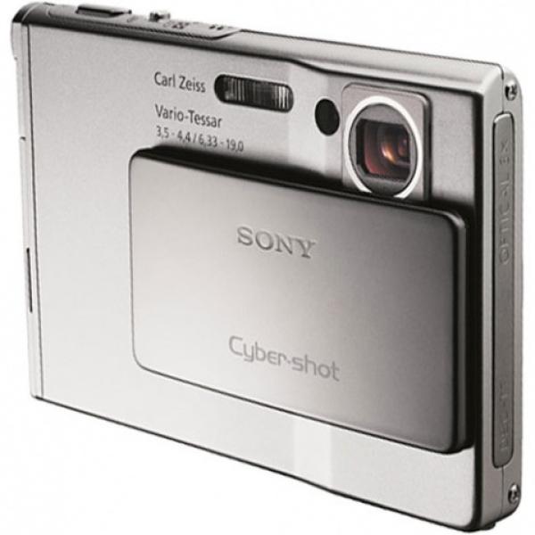 Фотоаппарат цифровой Sony Cyber-shot DSC-T  7, серебристый, 5Mpix, Zoom 3x/6x, TFT 2.5", USB 2.0, ТВ выход, MemoryStickDuo 32M, аккумулятор, MPEG1, Б/У